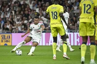 Драма, червени картони и нерви, но Реал Мадрид все пак би Виляреал с 1:0