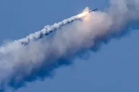 Скандално! Ракетна атака спря мач от украинския шампионат