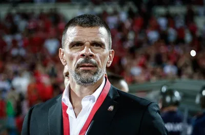 Вальо Илиев: Омръзна ми, за пореден път играем срещу 14 човека - подаваме жалба
