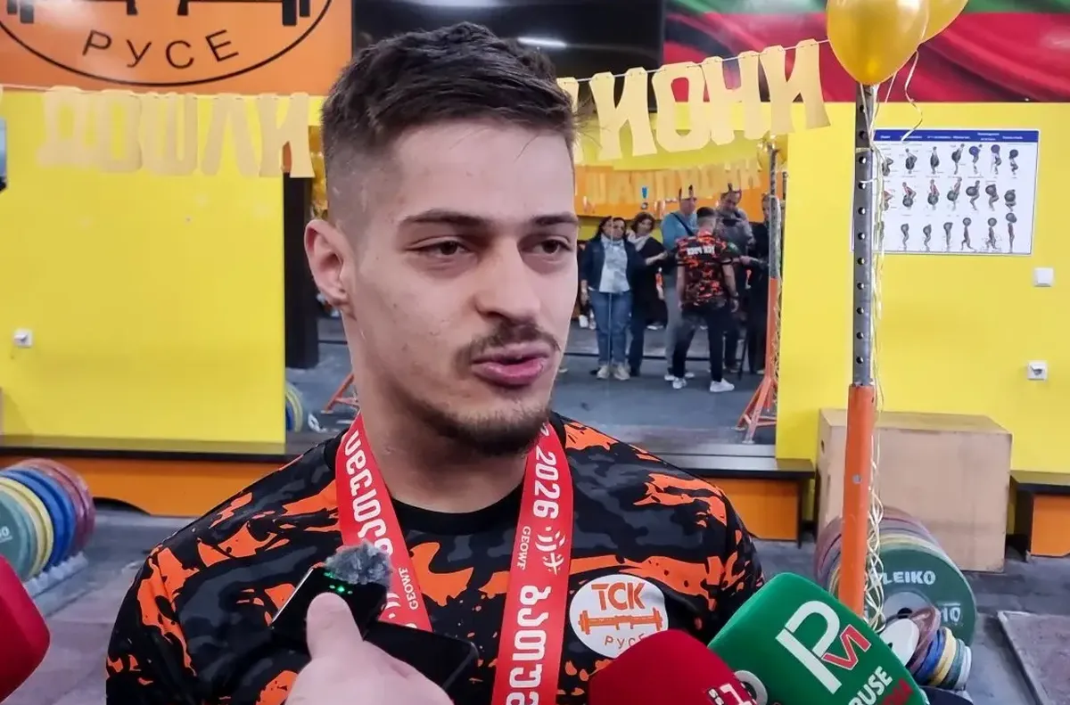 Наше момче с две европейски титли във вдигането на тежести