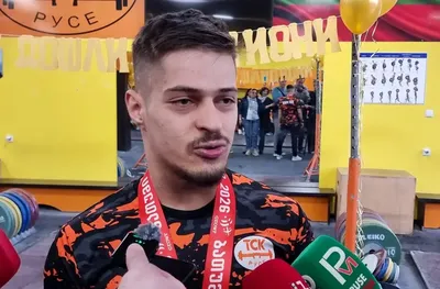 Наше момче с две европейски титли във вдигането на тежести
