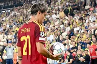 Дибала ще липсва за Рома по-дълго от очакваното