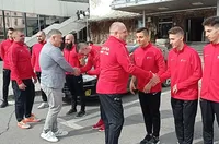 Бинев трябваше да открие днес турнир по таекуондо заедно с вътрешния министър