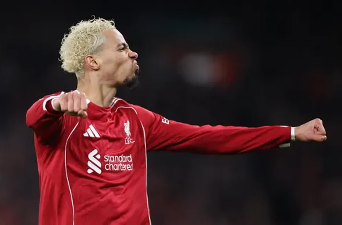 Френският голмайстор поведе отбора си към победата Ливърпул постигна първата