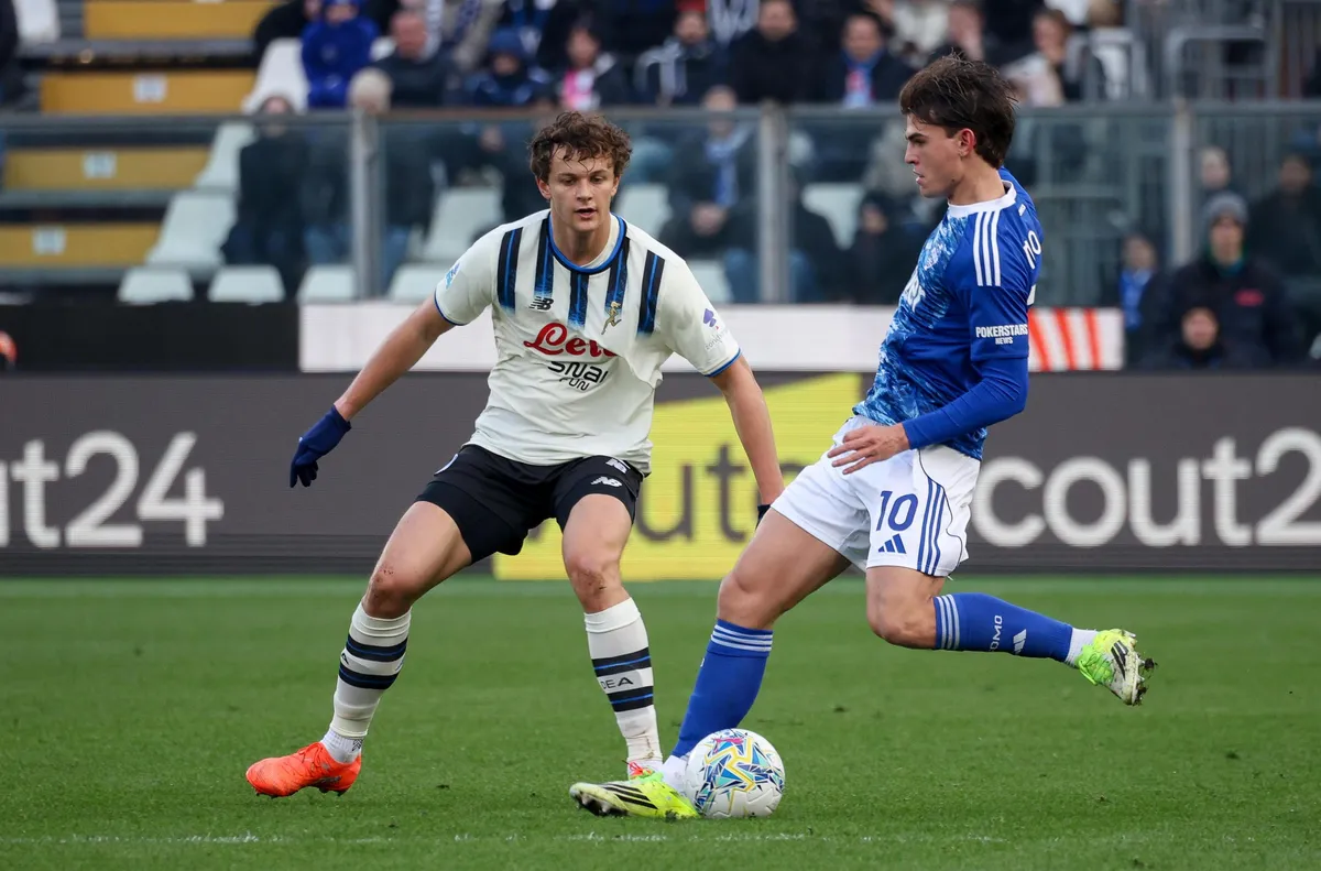 Нико Пас не можа да вкара от бялата точка в