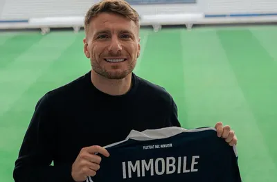 Официално: Имобиле облича екипа на Париж ФК