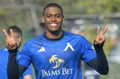 Переа под въпрос за Суперкупата, Сангаре е на линия