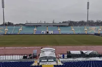 Изчистиха терена за Лудогорец - Левски