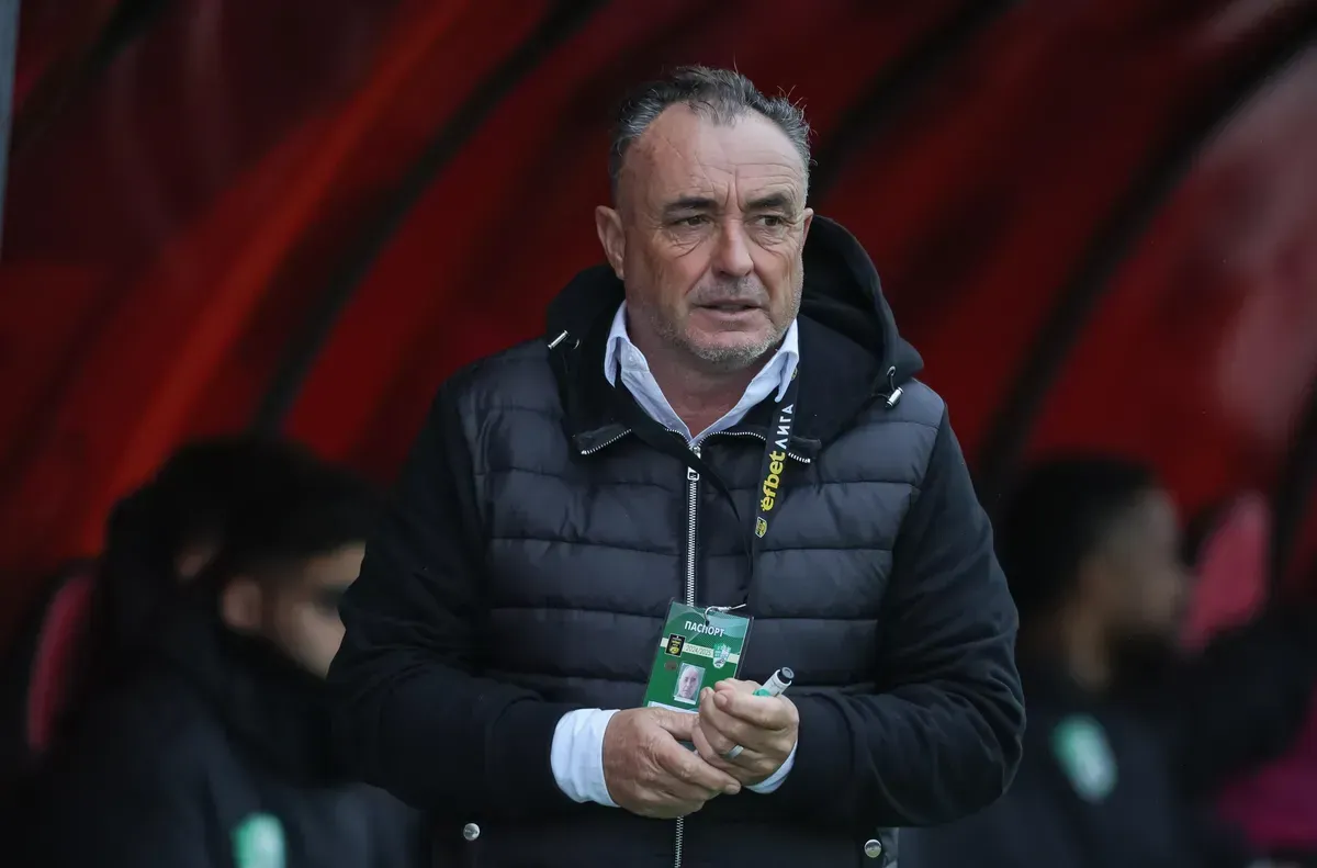 Висенте Лонгиноти вече не е играч на заралии  
Берое обяви