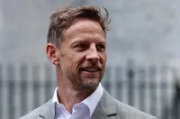 Световен шампион стана посланик на Астън Мартин