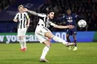 Шокиращо: Агентите на Тонали го предлагали на Арсенал без Нюкасъл да знае