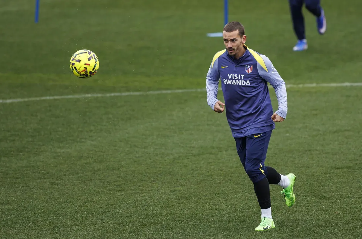 Атлетико фаворит при визитата на Бетис Антоан Гризман се завръща