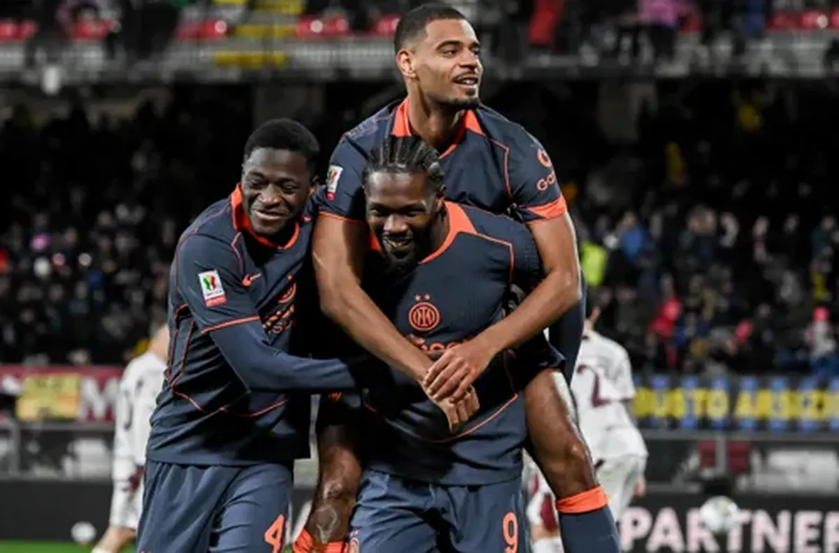 Нерадзурите стигнаха до успеха с известни трудности Интер е първият