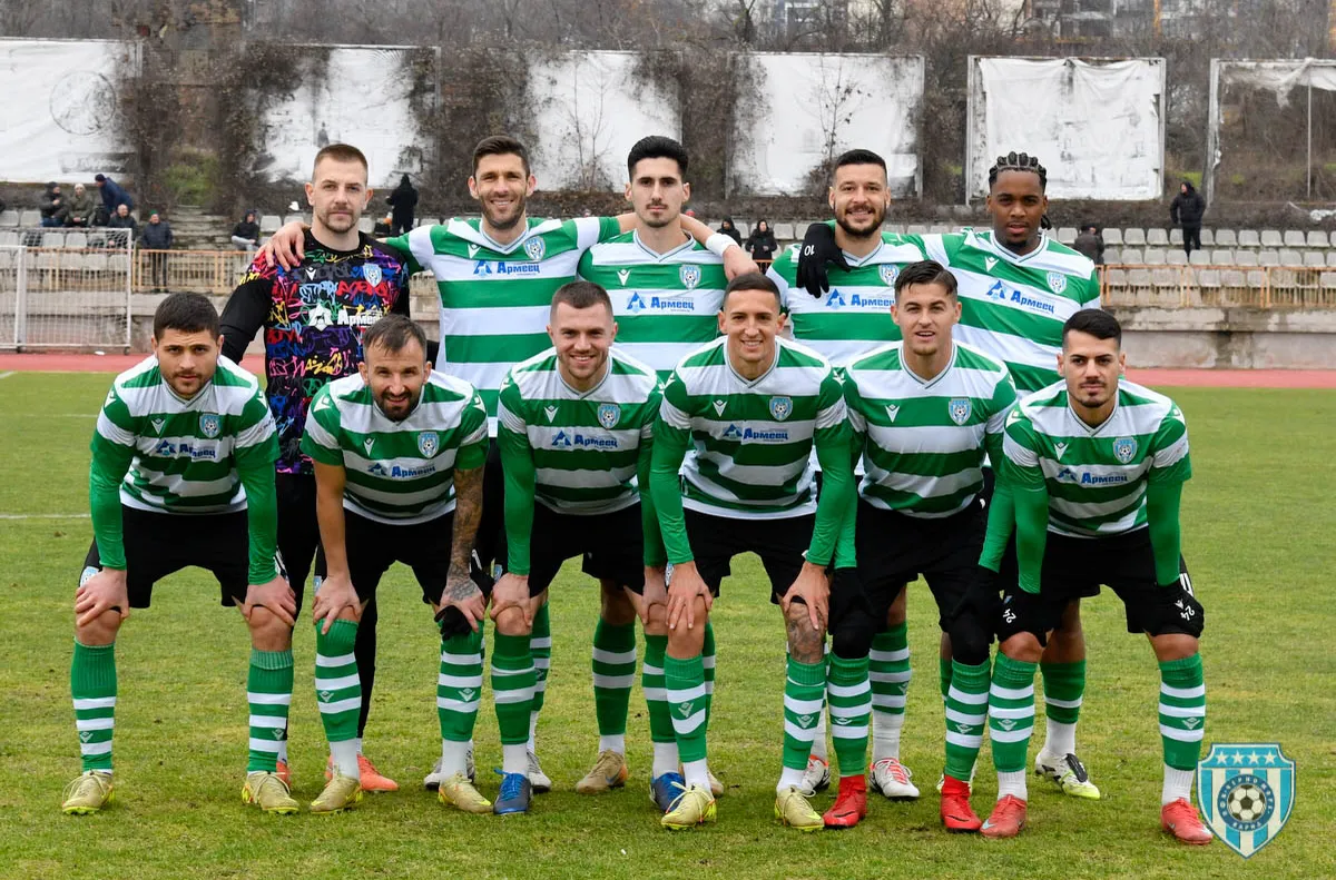 Хорхе Падиля ще бъде на линия за мача със Спартак