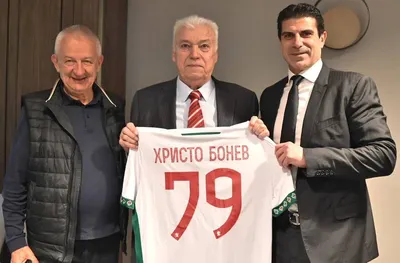 Георги Иванов уважи премиерата на книгата „Осмото тепе“