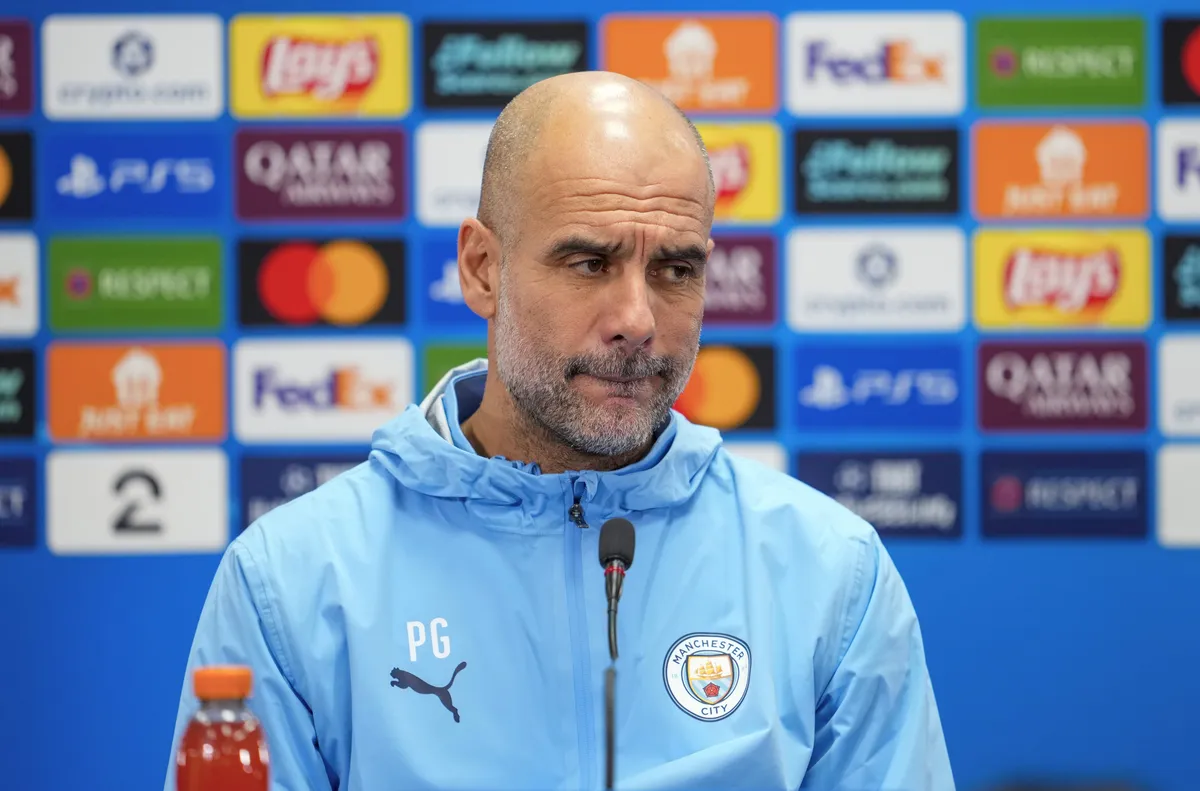 Мениджърът бе посъветван да се придържа към футбола Еврейската общност