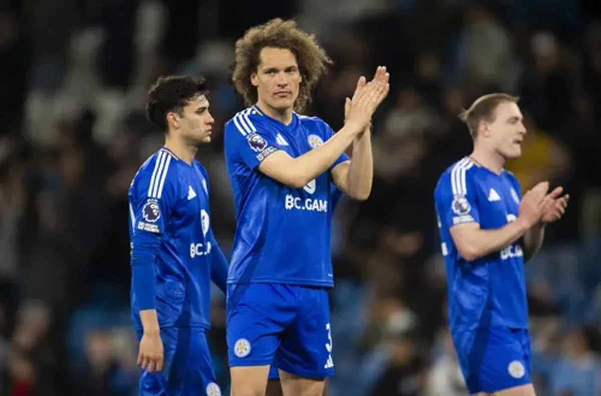 Причината е нарушаване на финансовия феърплей Лестър Сити е наказан