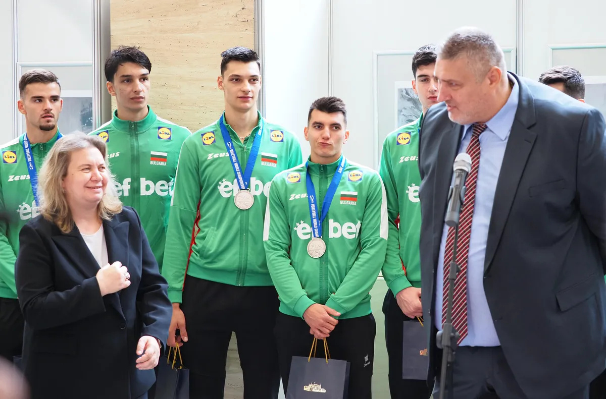 От Международната федерация по волейбол утвърдиха програмата на турнира България