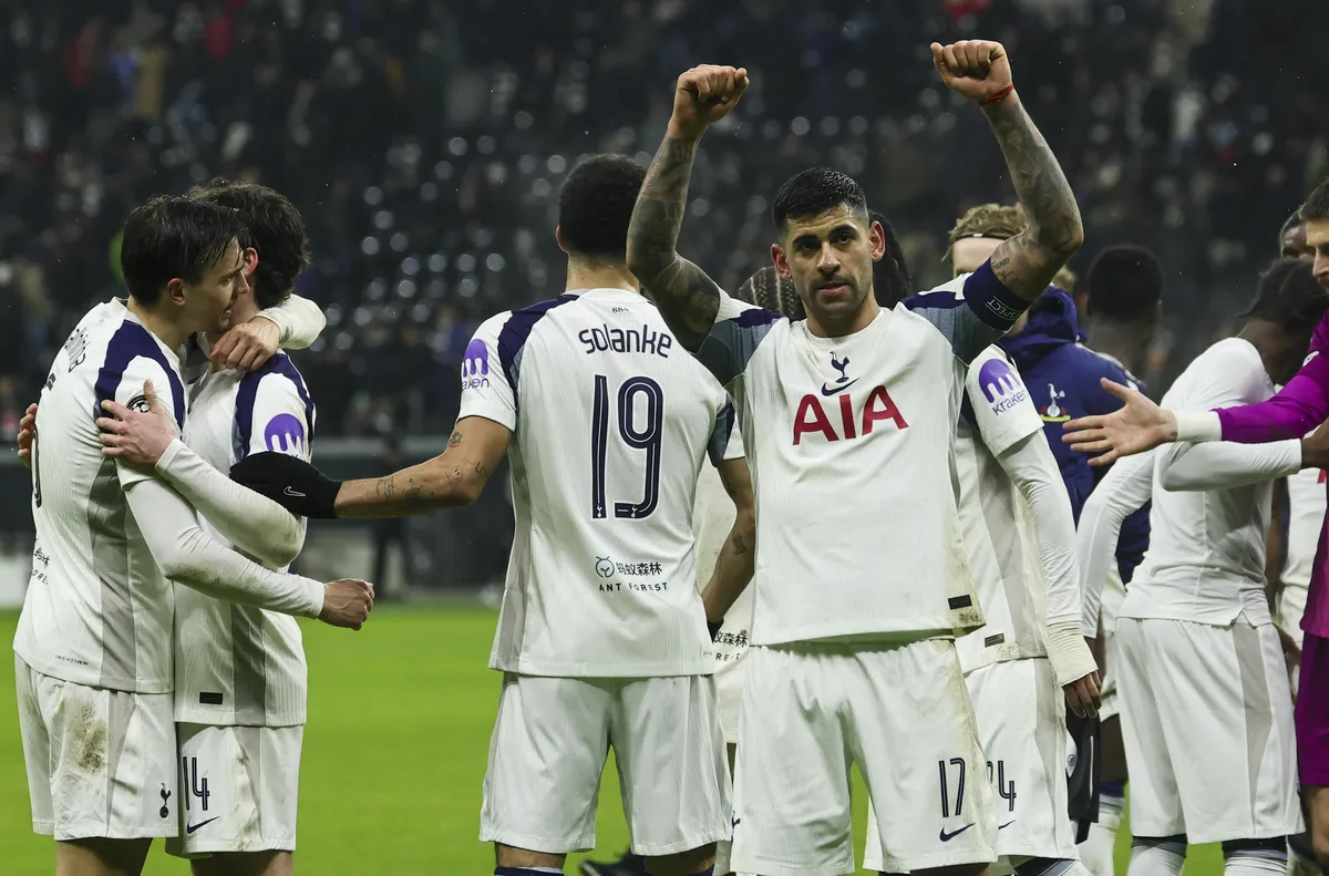 Новината потвърди мениджърът Томас Франк Мениджърът на Тотнъм Томас Франк