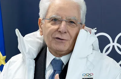 Президентът на Италия отиде на откриването на зимната Олимпиада с трамвай