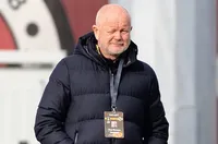 Хьогмо: Играчите и на двата отбора заслужават много по-добър терен