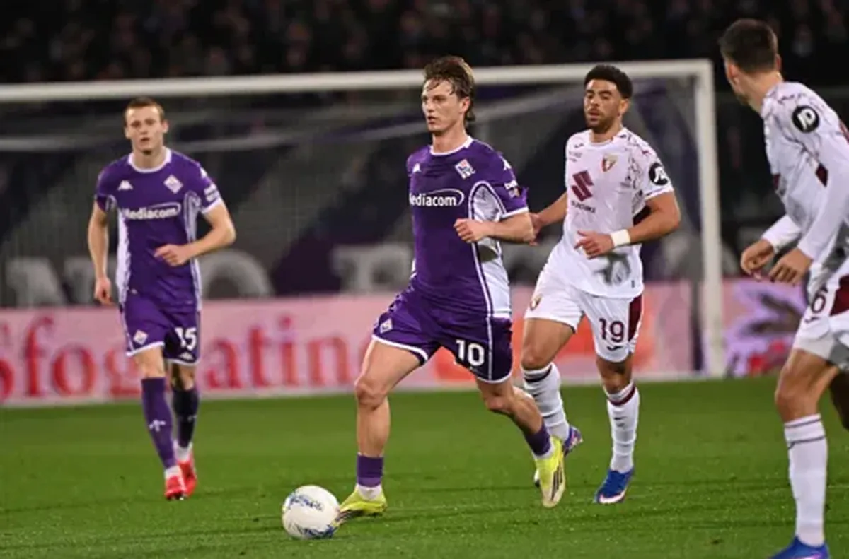 Биковете изравниха дълбоко в добавеното време Отборите на Фиорентина и