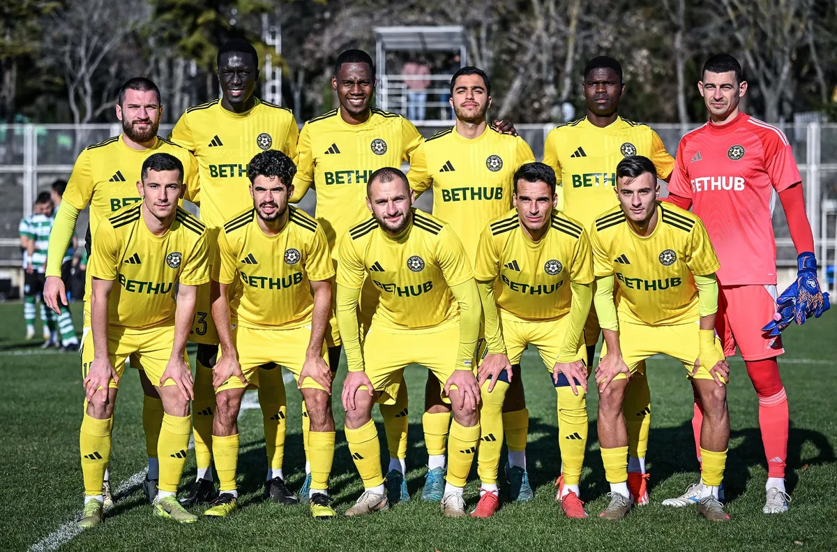 Следете срещата с NOVSPORT Добружда и Септември София се изправят