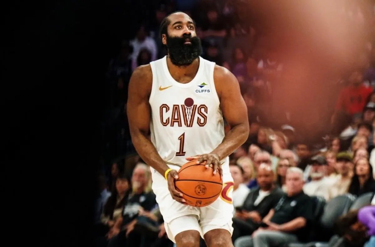 Брадата и компания надвиха Сакраменто Кингс Джеймс Хардън спечели в