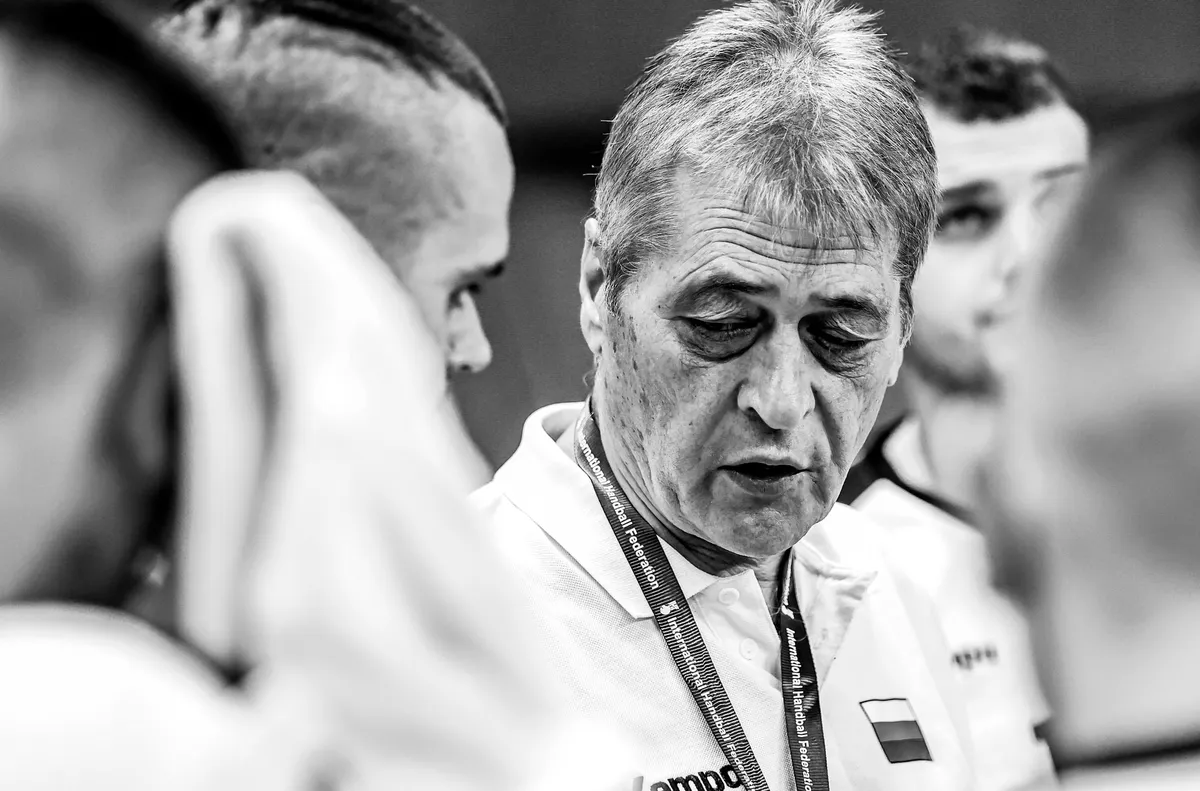 Илиян Василев е първият български хандбалист играл във френския елит
Починал