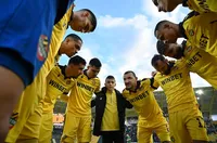 Ботев (Пд) също скочи на съдиите