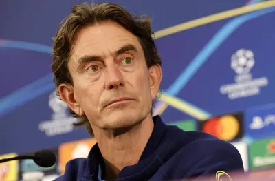 Падна още една треньорска глава във Висшата лига