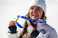 Подмениха счупения златен медал на олимпийска шампионка