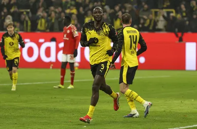 Борусия Дортмунд разнищи Майнц и доближи върха