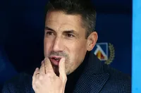 Левски с три варианта за нов защитник