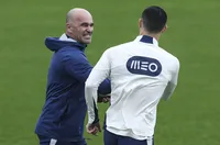 Роберто Мартинес: Роналдо може да играе още