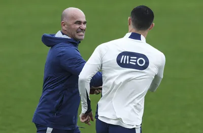 Роберто Мартинес: Роналдо може да играе още