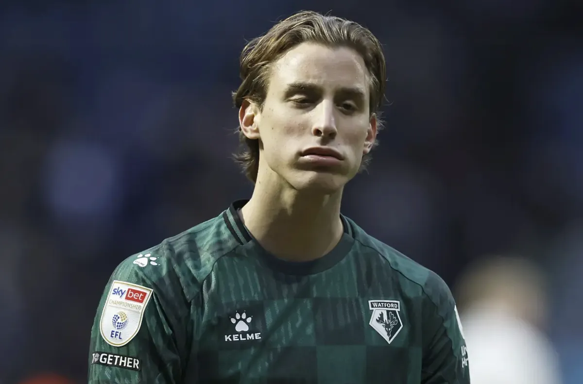 Той подписа с Уотфорд Едоардо Бове се завърна на футболния