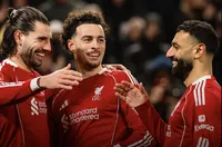 Силен Ливърпул прегази Брайтън на "Анфийлд" и продължава напред за ФА Къп