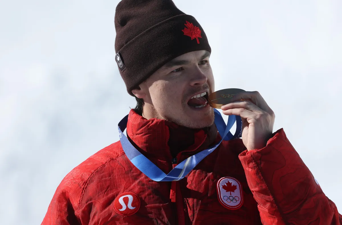 Микаел Кингсбъри взе златото в Милано Кортина Канадецът Микаел Кингсбъри