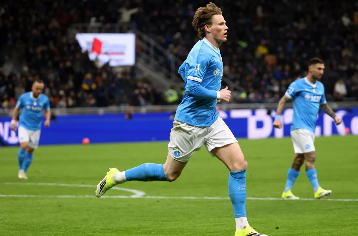 Халфът вече е любимец в Неапол Скот Мактоминей ще получи