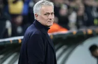 Моуриньо за Реал: Раненият крал е опасен