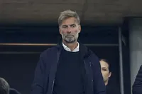 Президентът на Байерн призова Клоп да се завърне към треньорството