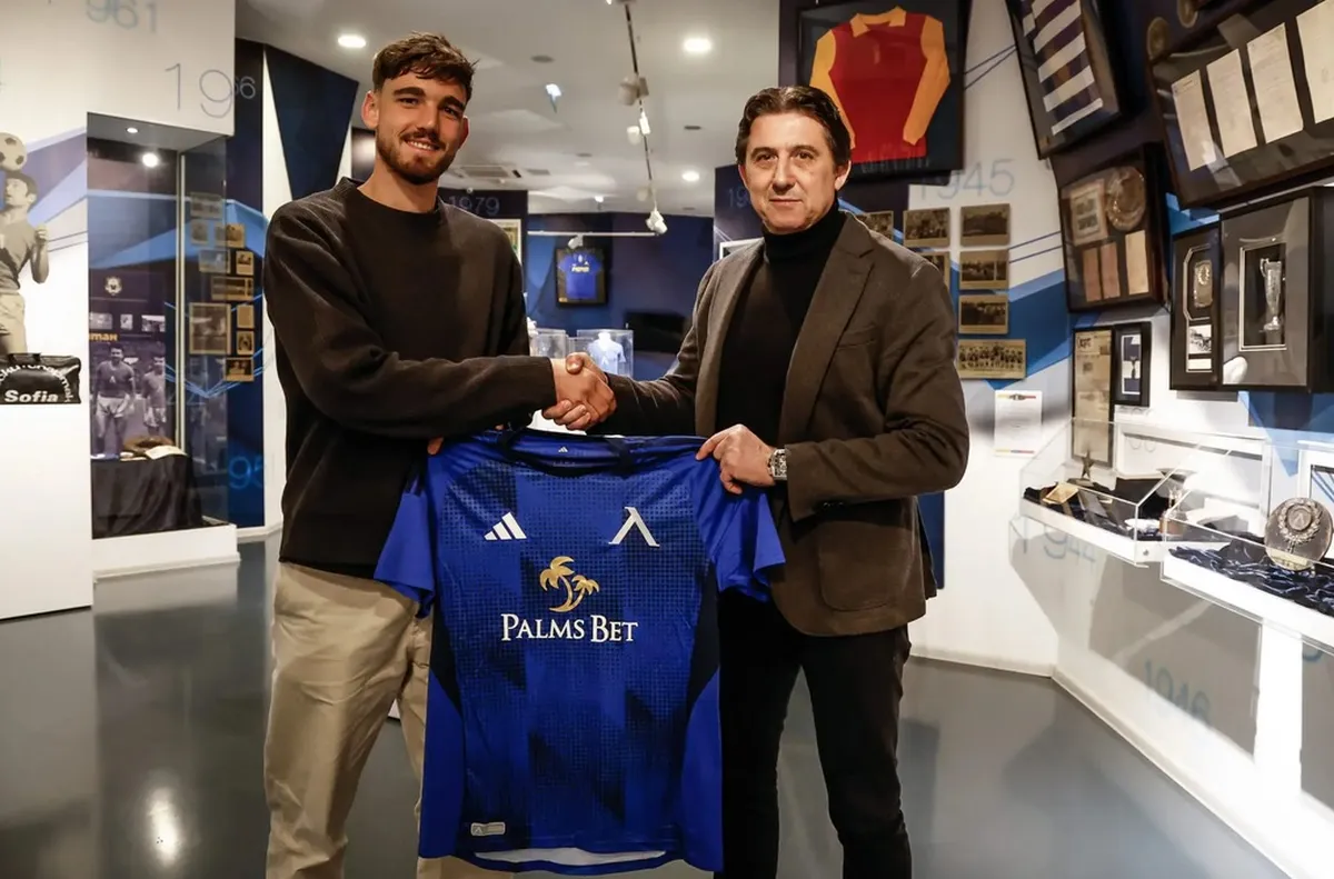 Стипе Вуликич подписа договор до края на 2028 година Българският