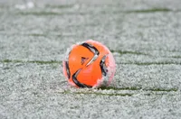 Снегът отложи още един мач от Втора лига