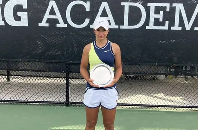 Ива Иванова вицешампионка на двойки в Тунис