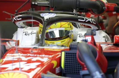 Стана ясно кой ще е инженер на Люис Хамилтън този сезон