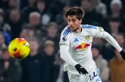 НА ЖИВО: Астън Вила - Лийдс (СЪСТАВИ)