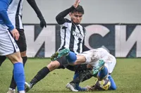 10 души от Спартак (Вн) стигнаха до точка срещу Локомотив (Пд)