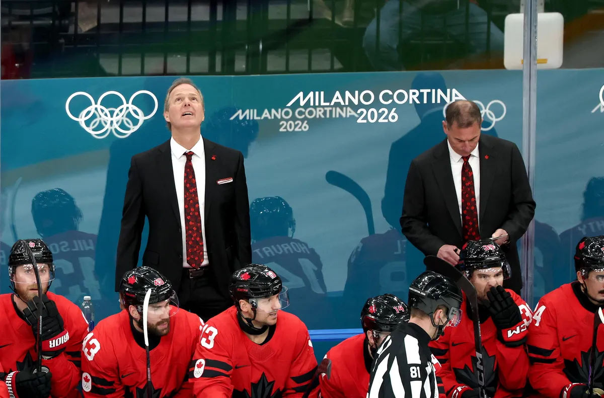 Канадците ще могат да ударят няколко алкохолни питиета рано сутринта