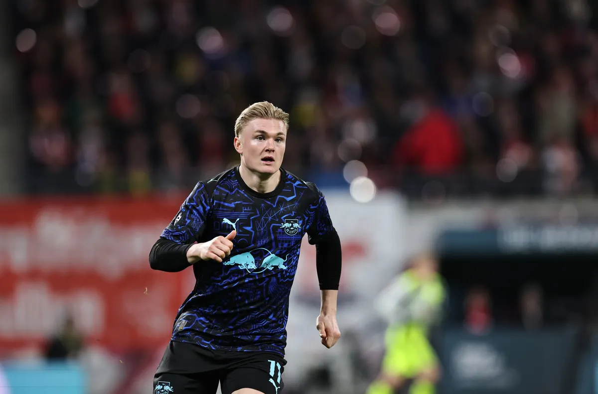 Двата тима завършиха при равенство 2 2 Лайпциг и Борусия